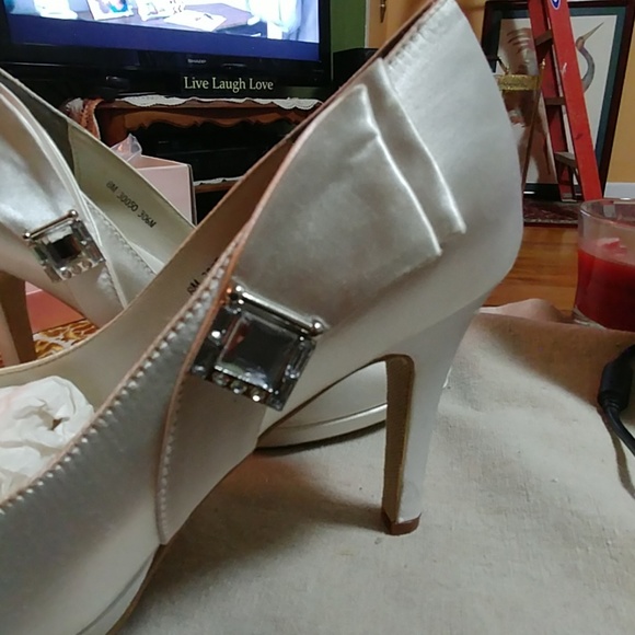 Touch ups wedding prom shoes 8 M - Picture 4 of 4